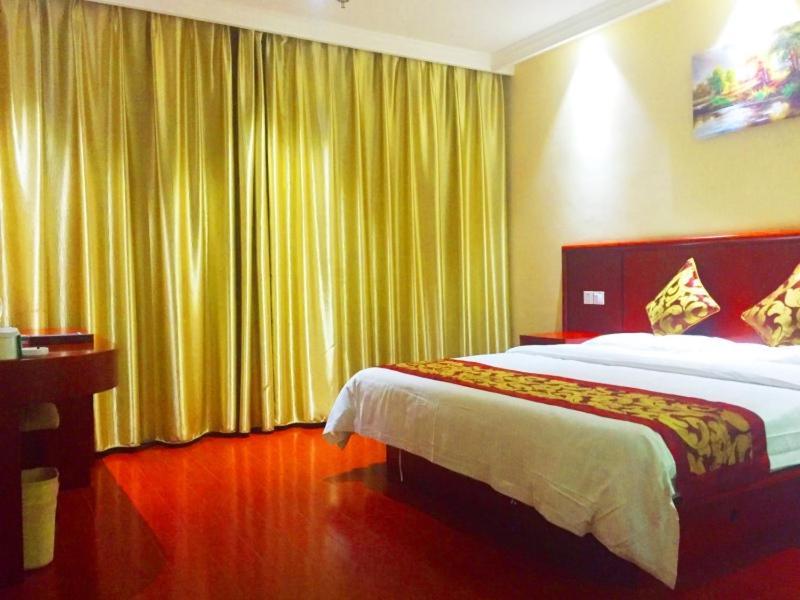 Greentree Inn Jiangsu Nantong Qidong Bus Station Express Hotel Hexingzhen Exteriör bild