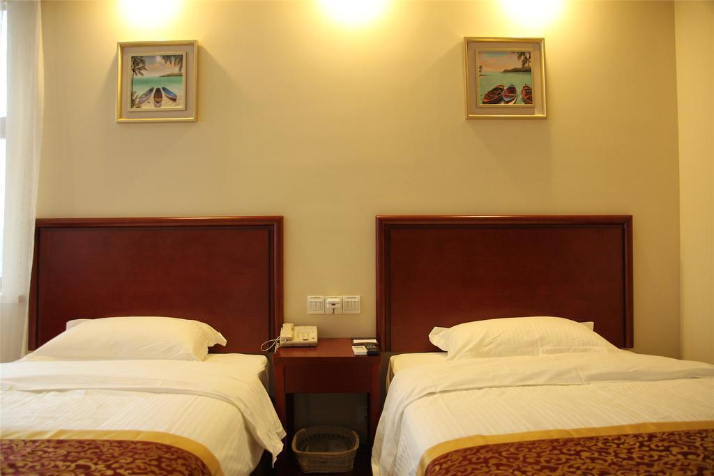 Greentree Inn Jiangsu Nantong Qidong Bus Station Express Hotel Hexingzhen Exteriör bild